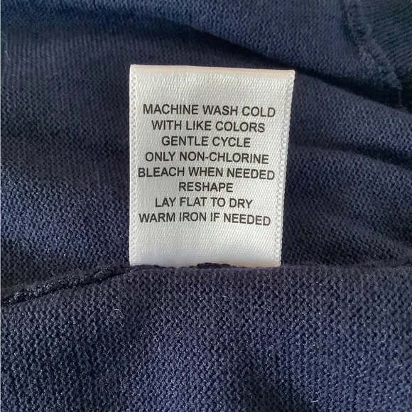 Lety & me 1X dark blue scallop sweater with 3 quarter sleeves - Picture 8 of 8